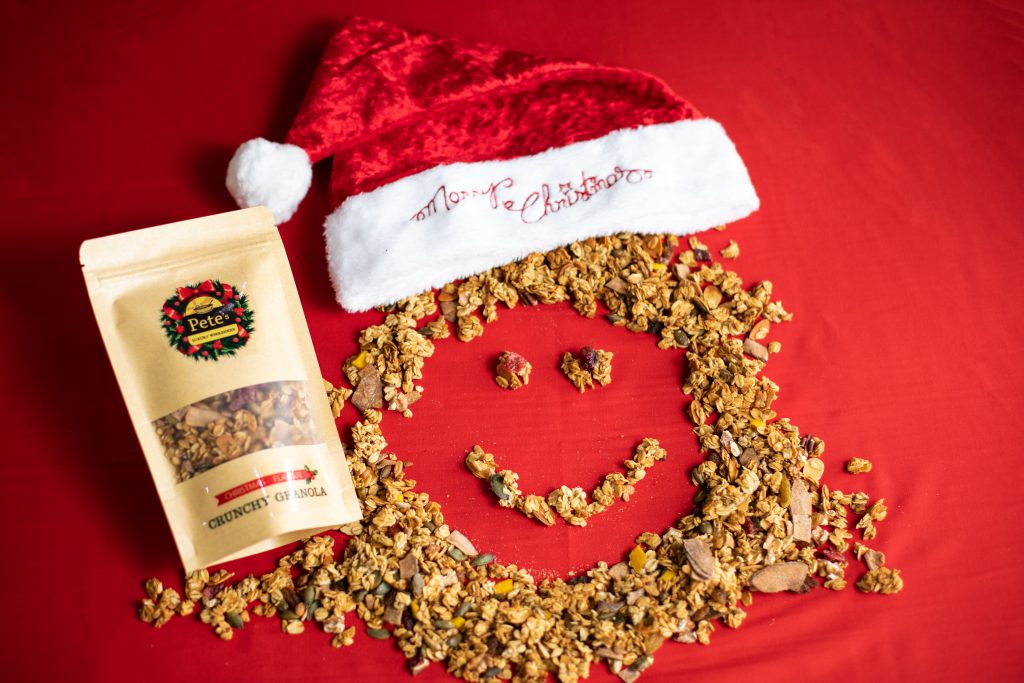 christmas-granola